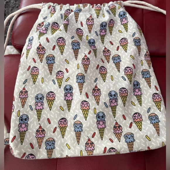 SKECHERS Fun Ice-Creams Print Drawstring Bag NWOT - Picture 9 of 10